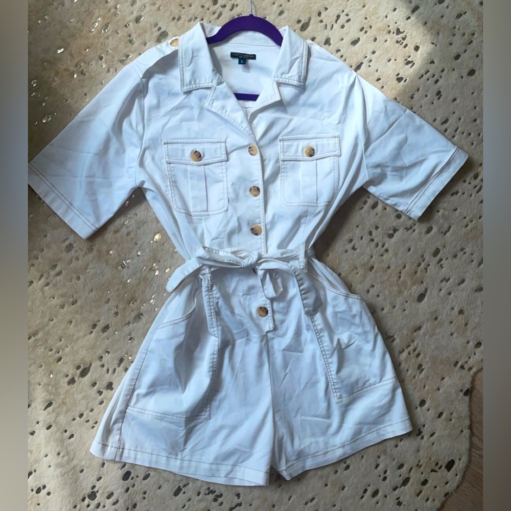 Alberto Makali White Button-Up Romper